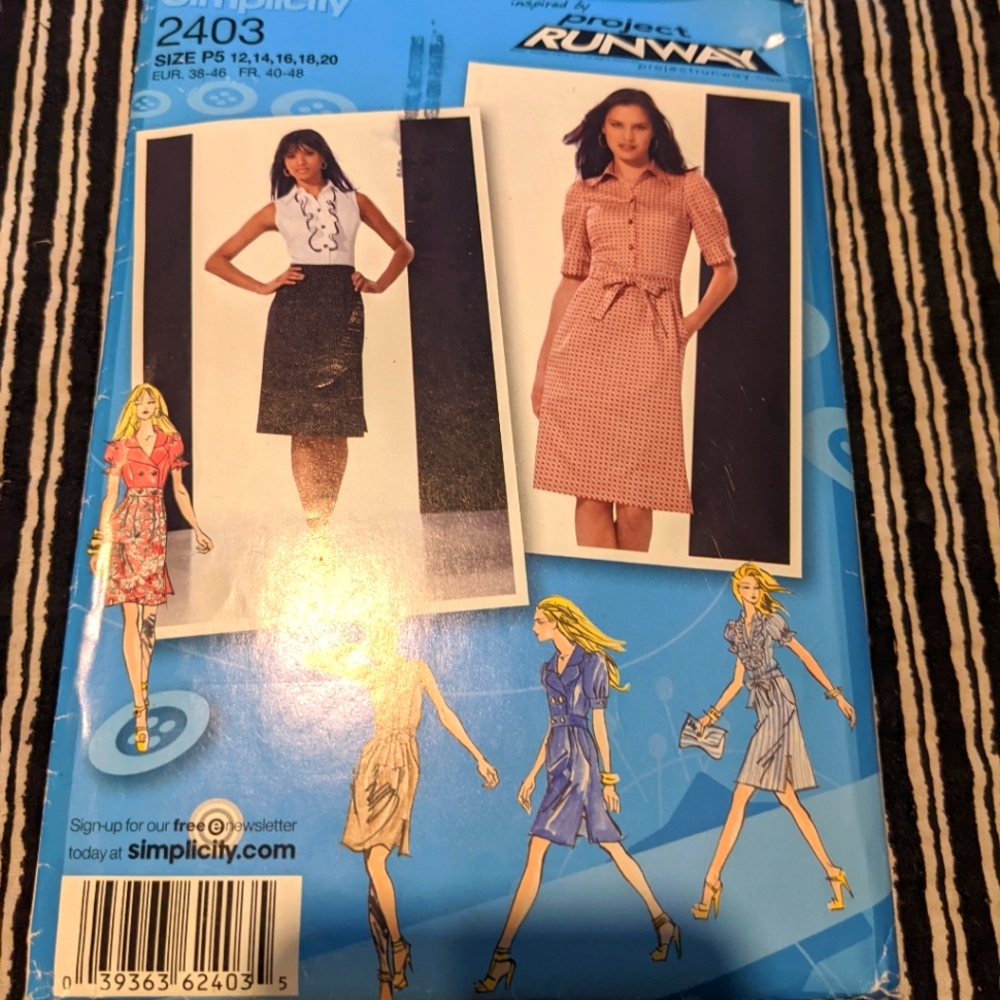 Simplicity 2403 project runway inspired size P5 12,14,16,18,20 pattern only